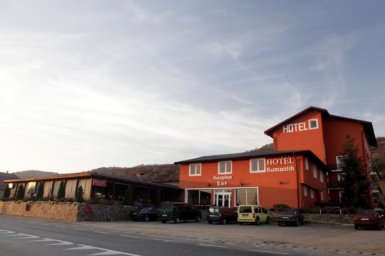 Hotel Romantik Balauseri ภายนอก รูปภาพ