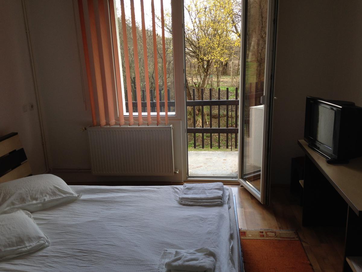 Hotel Romantik Balauseri ภายนอก รูปภาพ